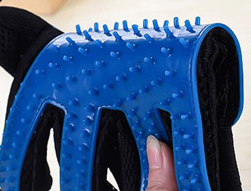 Transform Grooming Time with the Blue De-Shedding Grooming Glove for Dogs & Cats - Effortless Fur Removal & Gentle Massage - 1-2 Pairs Included