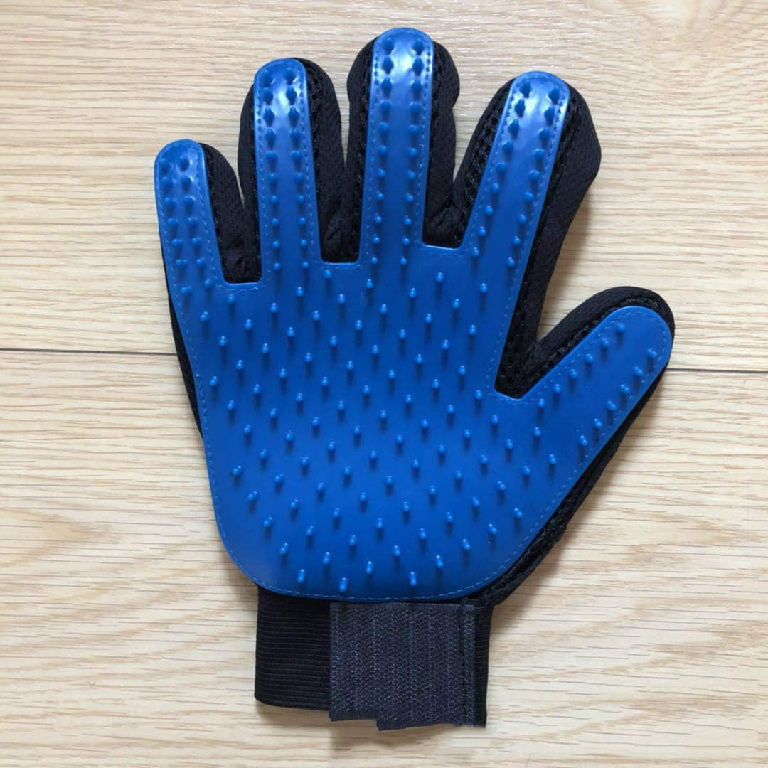 Transform Grooming Time with the Blue De-Shedding Grooming Glove for Dogs & Cats - Effortless Fur Removal & Gentle Massage - 1-2 Pairs Included
